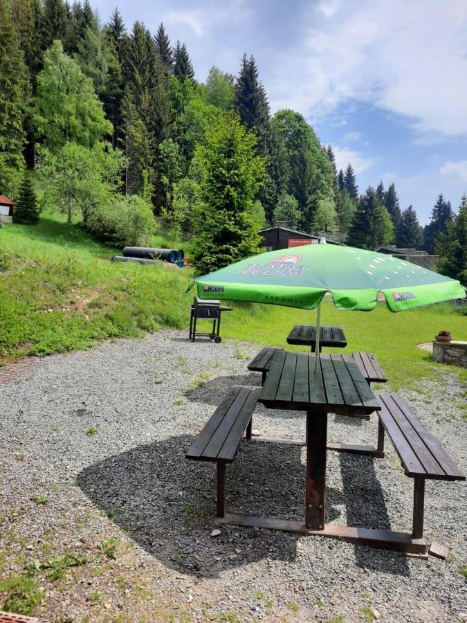Penzion Pod Paprskem Hotel Stare Mesto  Ngoại thất bức ảnh